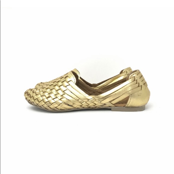 New Fiesta Feet Gold Gatsby Sandals - Picture 11 of 14